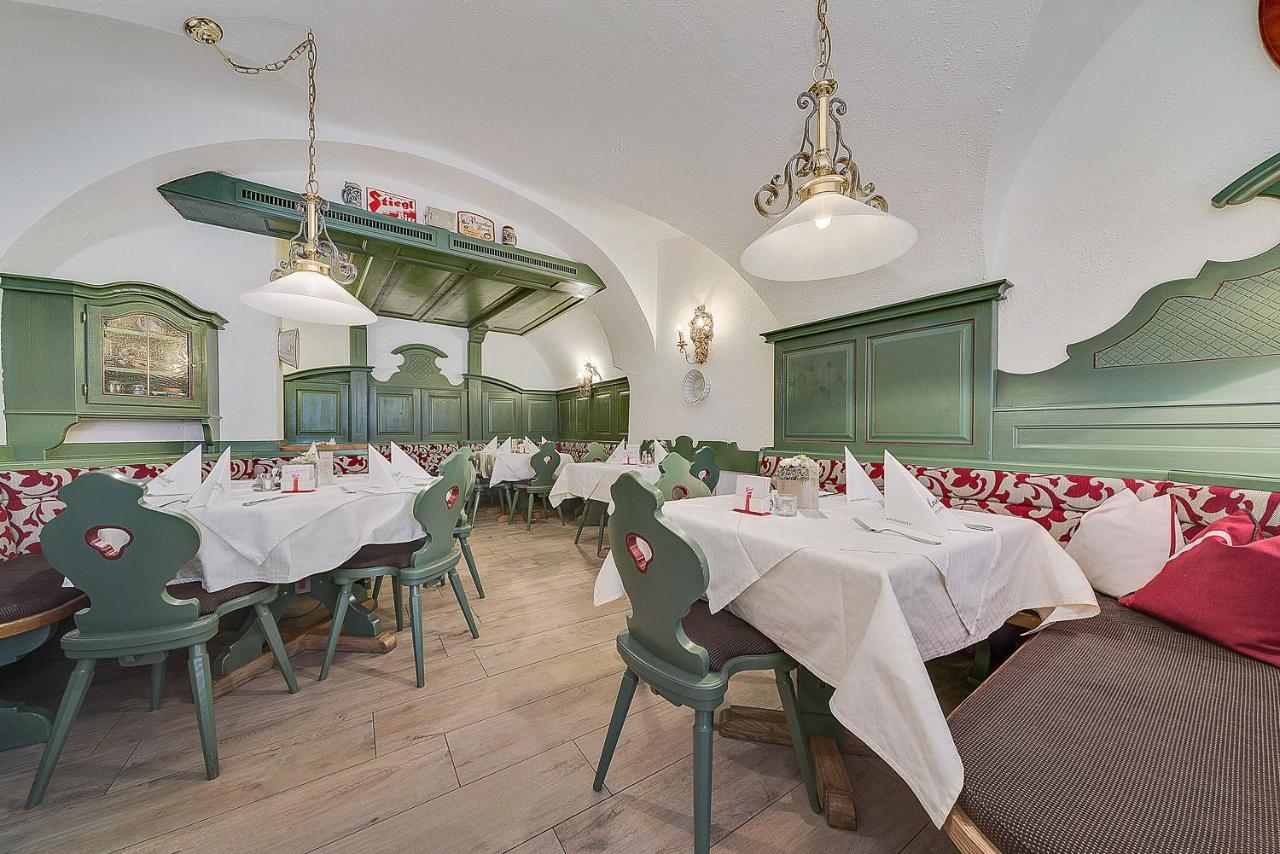 Gasthof Hotel Hauslwirt Голлинг-на-Хальцахе Экстерьер фото