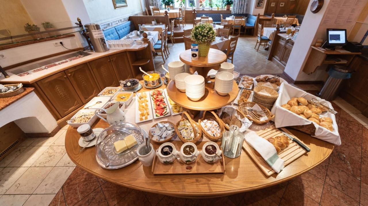 Gasthof Hotel Hauslwirt Голлинг-на-Хальцахе Экстерьер фото